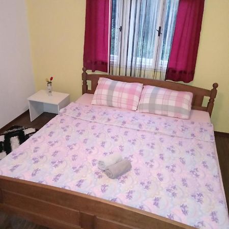 Ferienwohnung Zelena Oaza Visoko Exterior foto